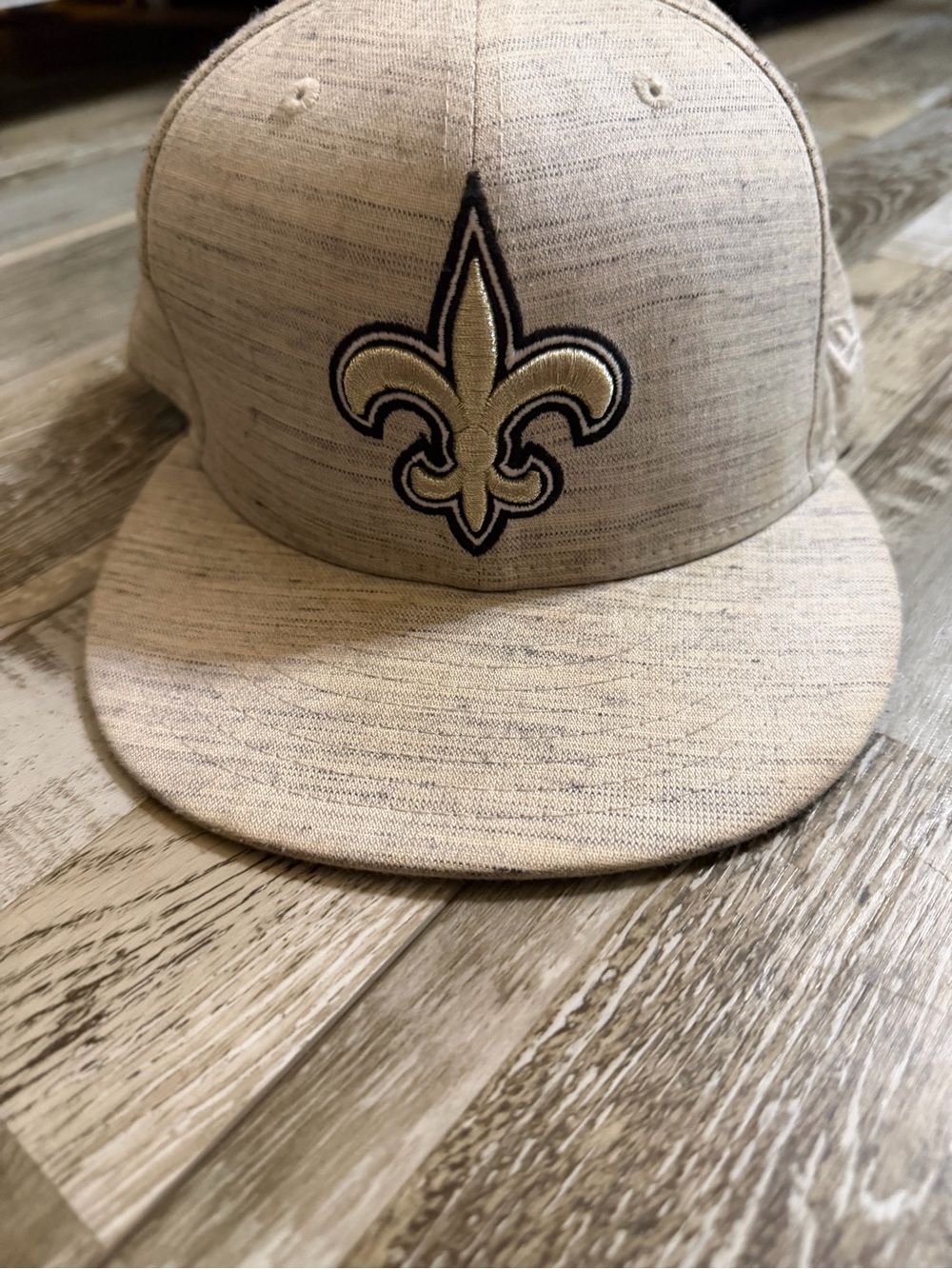 New Orleans Saints Fitted Fleur-de-lis Cap - Heather Tan